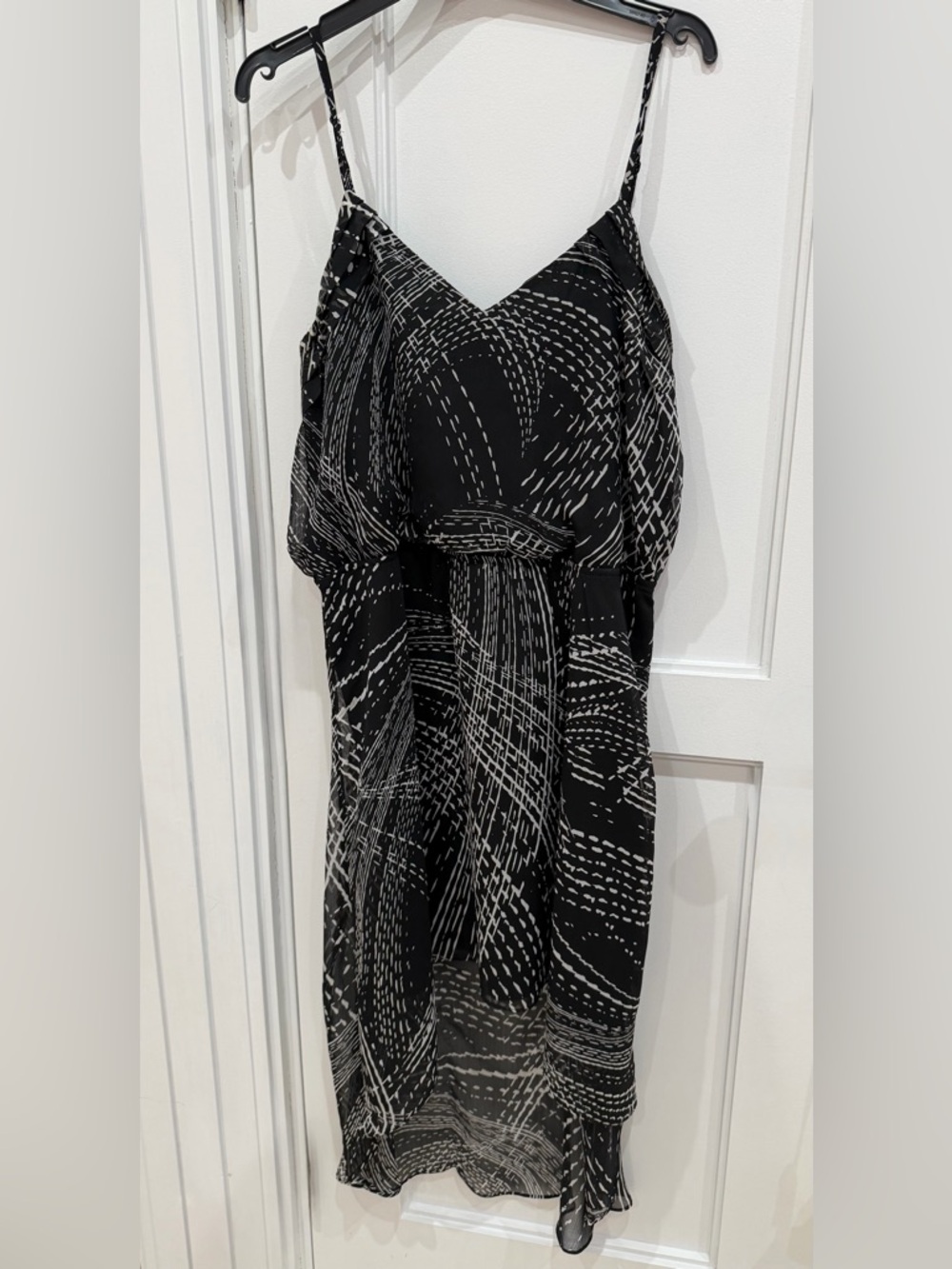 Express Black & White Patterned Midi Dress